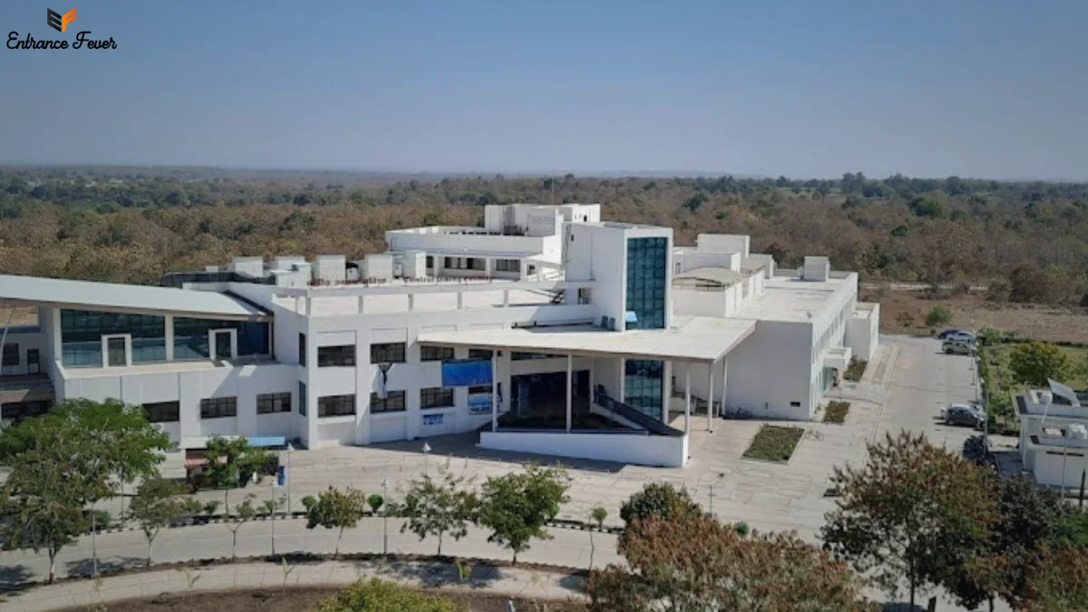 IIT Indore Develops Eco-Friendly Bioplastic Using Native Microbes