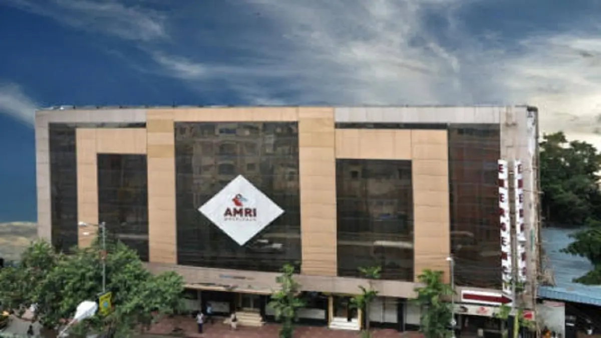 AMRI School of Nursing Kolkata
