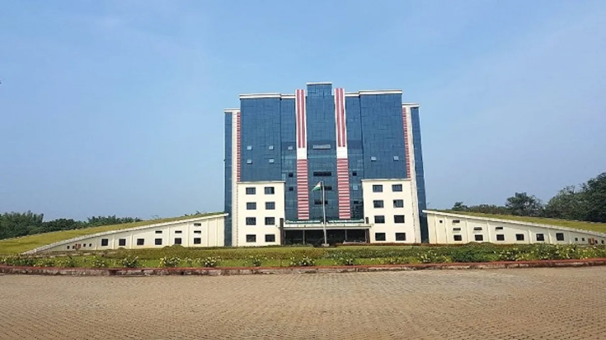 KUHS Of Nursing Thrissur