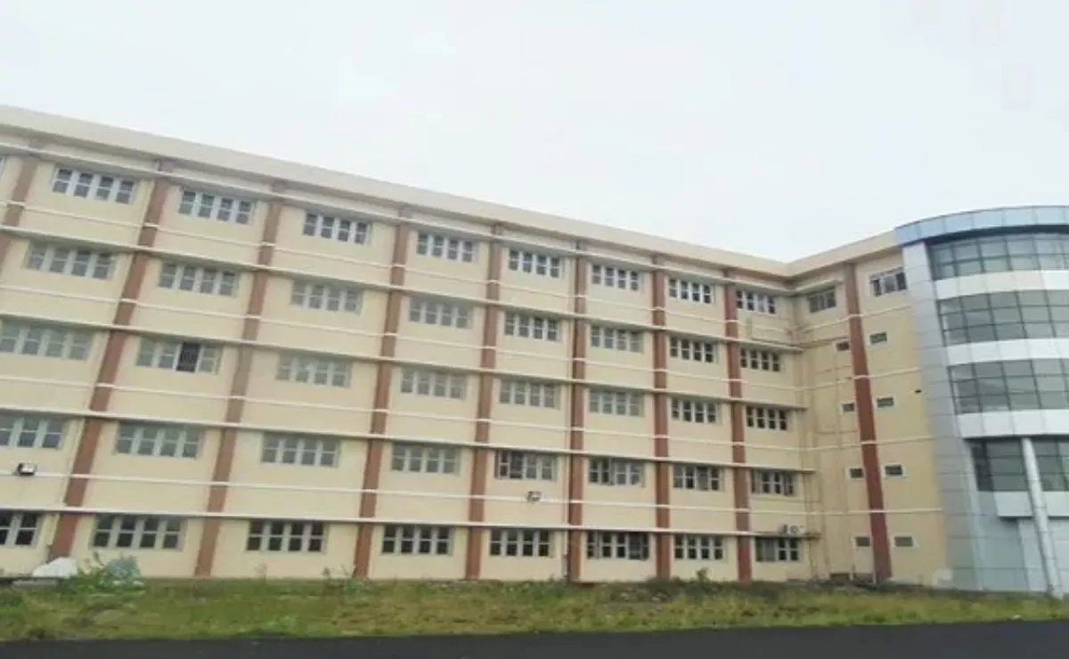Md. Sathak AJ College of Nursing Chennai
