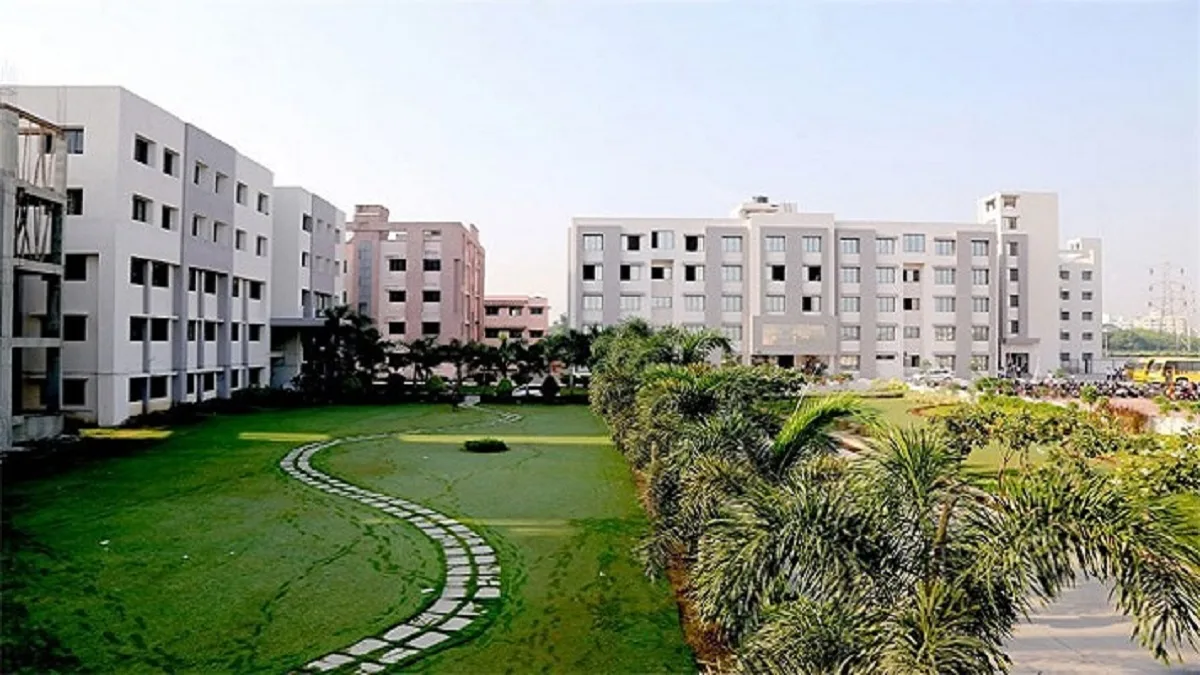 S.S. Agrawal College of Nursing Navsari