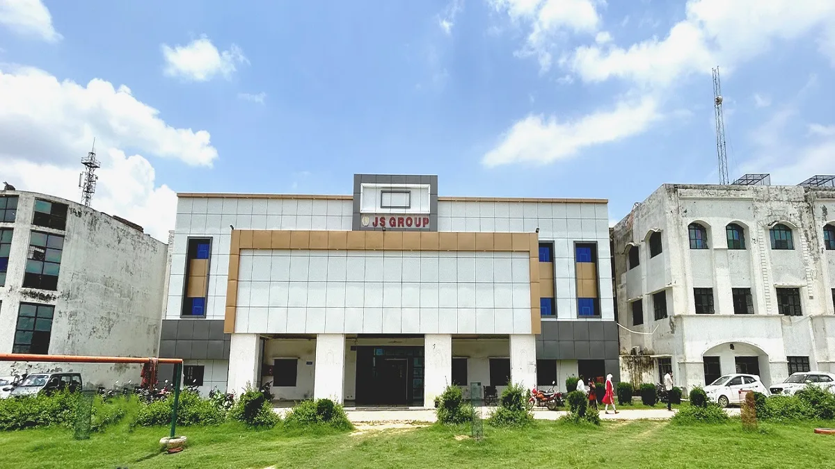 Shri Babu Singh Jay Singh Nursing and Paramedical College Farrukhabad
