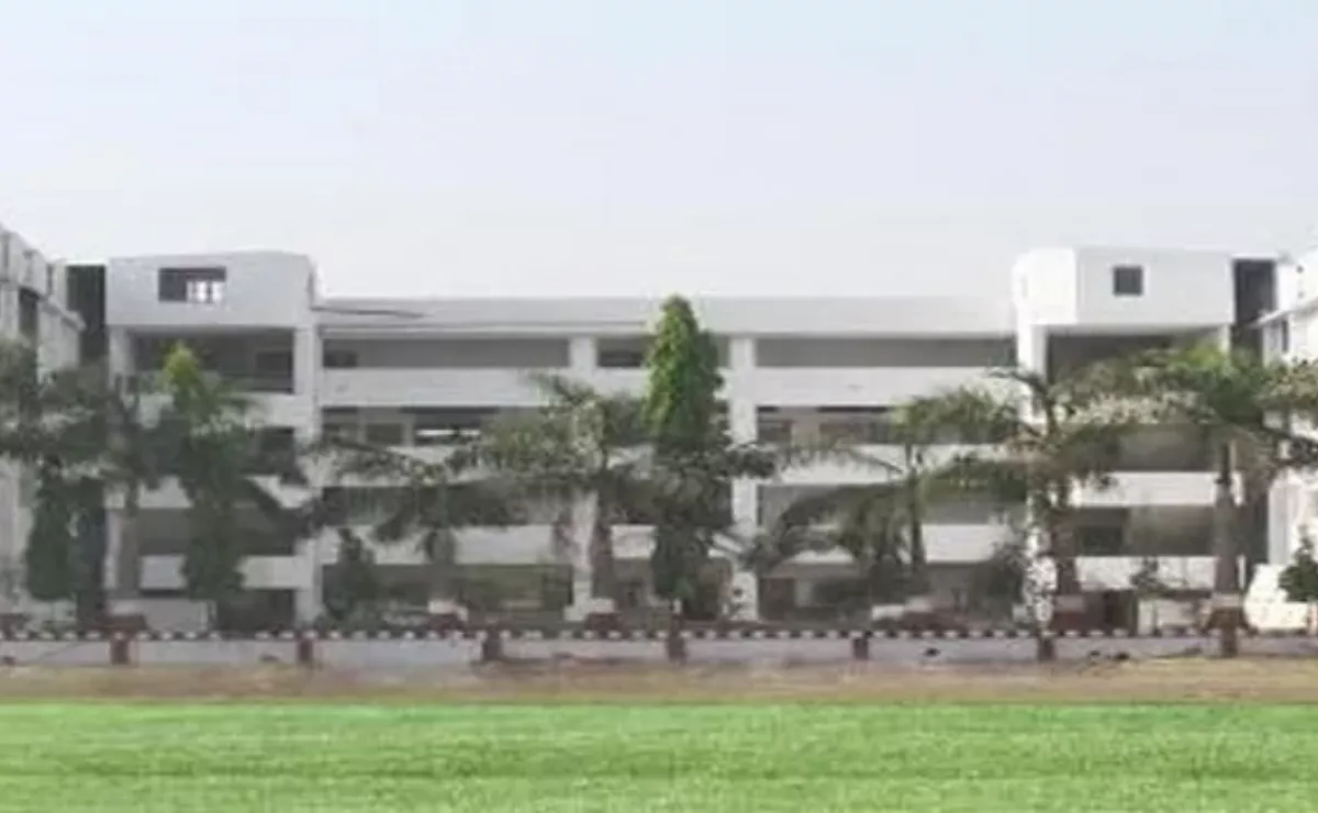 Godavari Nursing College Jalgaon