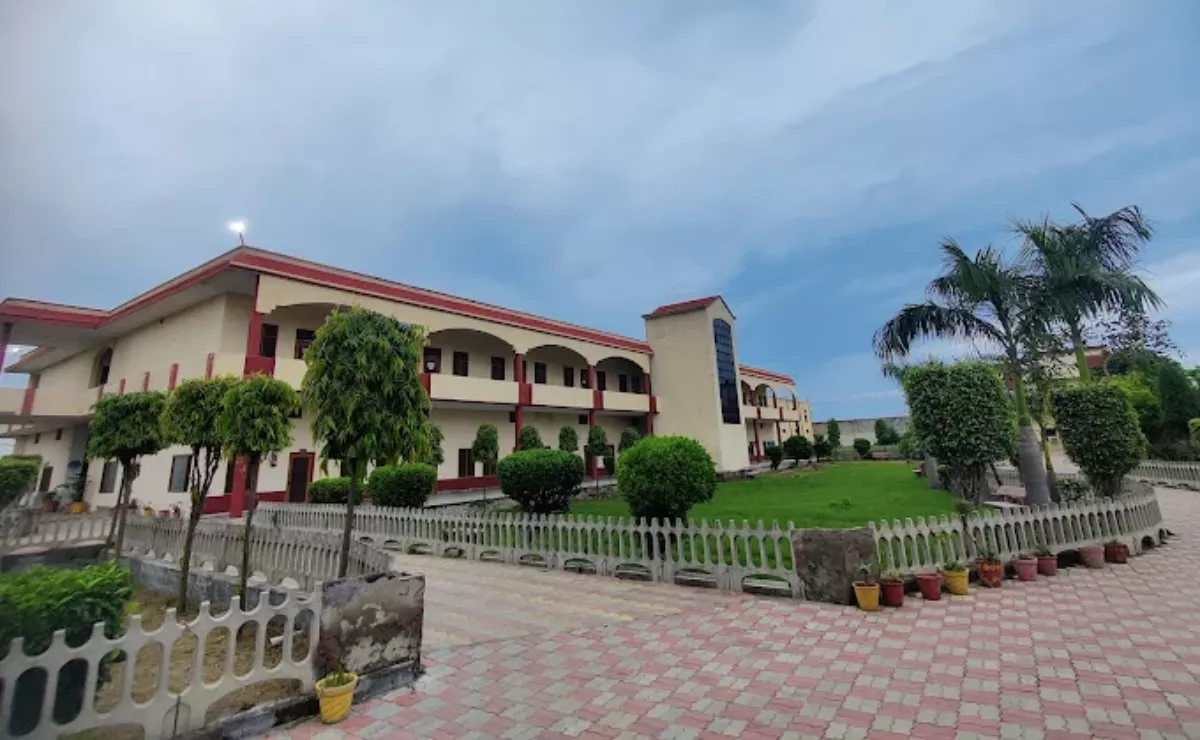 SV Memorial College of Nursing Amritsar