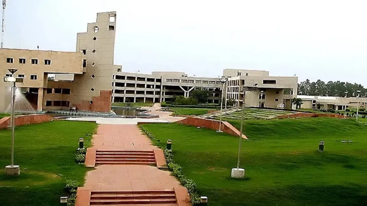University School of Chemical Technology Delhi